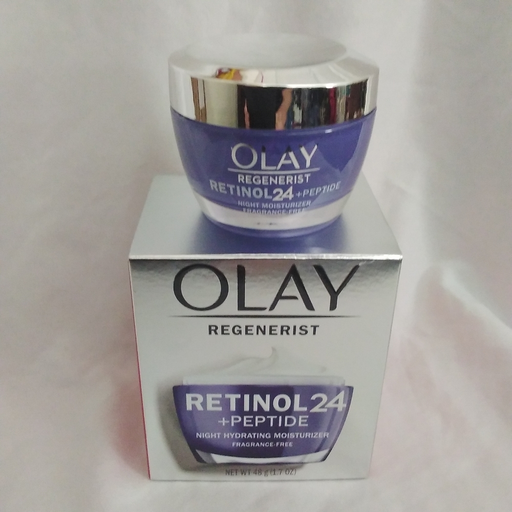 Olay Regenerist Retinol 24 +Peptide Night Hydrating Moisturizer 1.7 oz N…